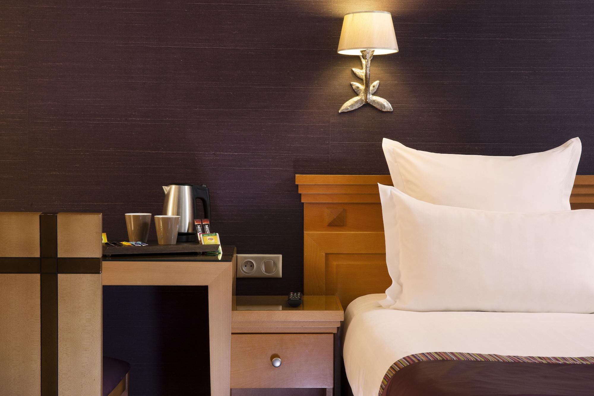 Mondial Hotel París